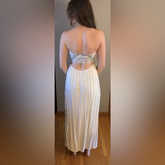 Element Maxi dress. Cream with bursts of colour. Size M-fits like a S. - Picture 3 of 13